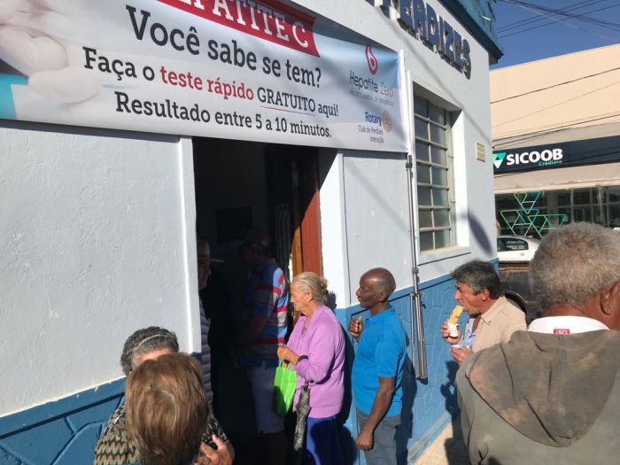 CAMPANHA CONTRA HEPATITE C